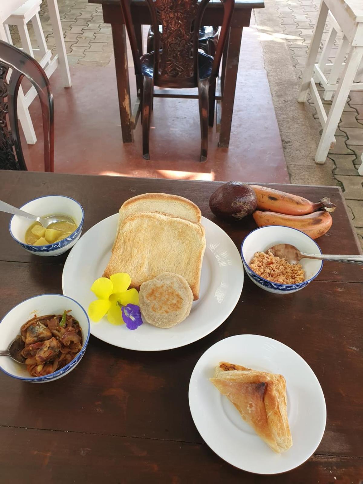 Bakery Family Guest House Mirissa Exteriér fotografie